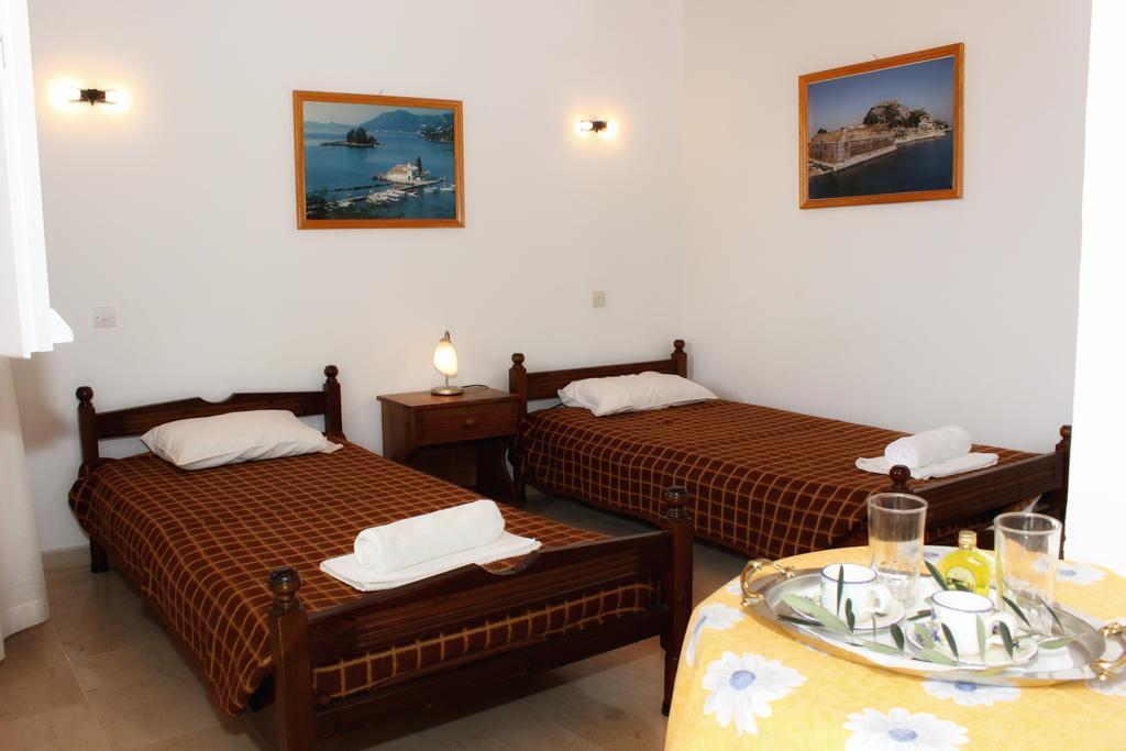 Sotiria Aparthotel Paramonas  Exteriör bild