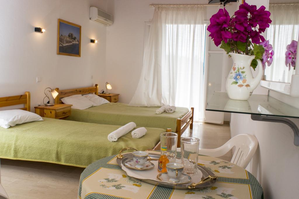 Sotiria Aparthotel Paramonas  Exteriör bild